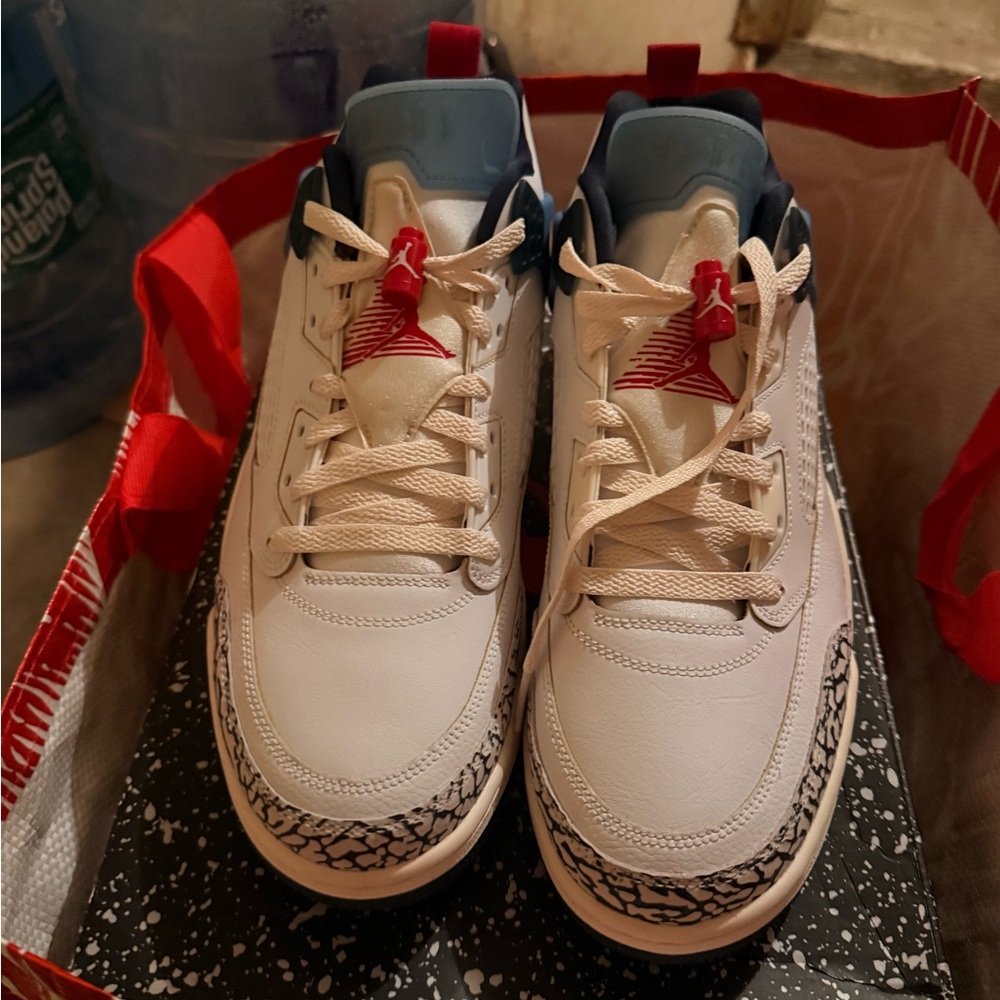 Air Jordan Spizike Low “White/ University Blue” - Picture 2 of 3